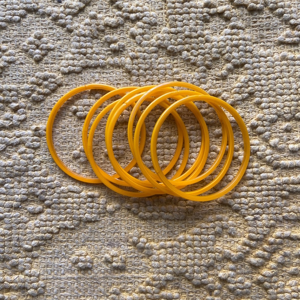 Yellow Glass Bangles Small - Picture 4 of 6